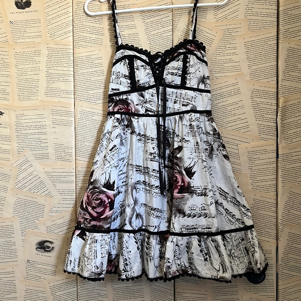 Hot topic floral sheet music dress